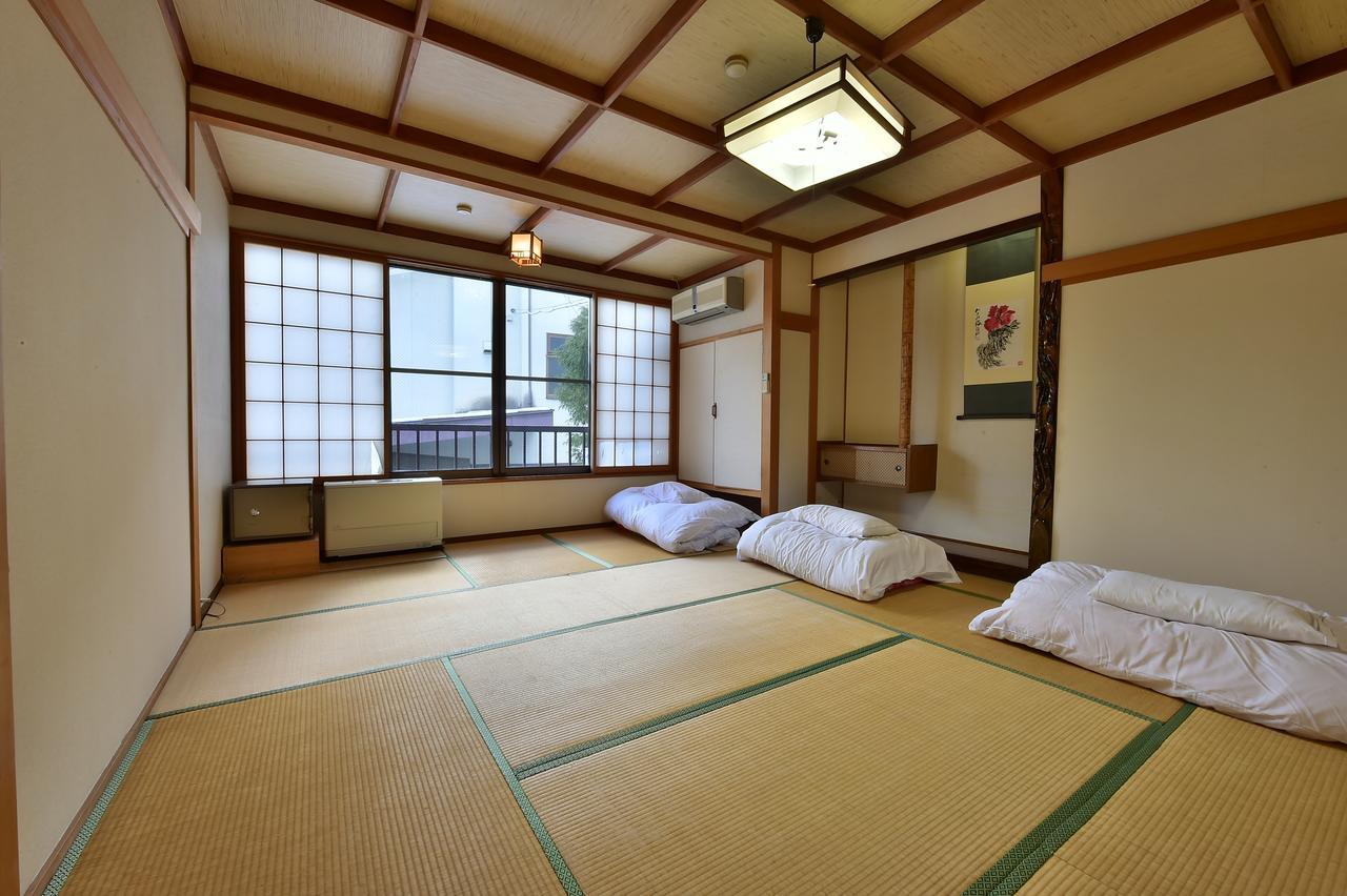 אומאצ'י Guesthouse Ukiyoe מראה חיצוני תמונה